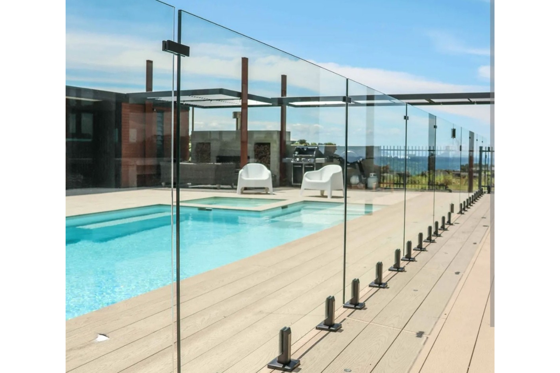 Glass Pool Fence cleaning waikato